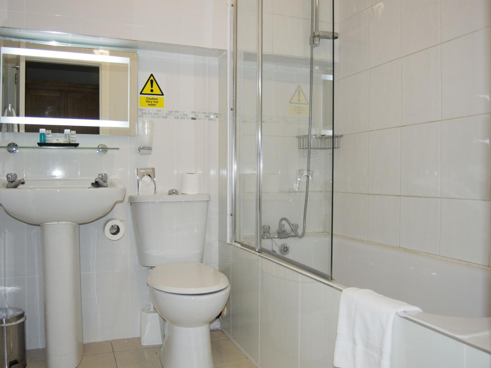 The Ryandale Inn Dungannon Kamer foto